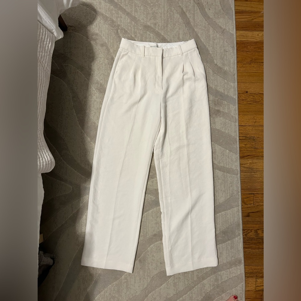 Aritzia Effortless Pants